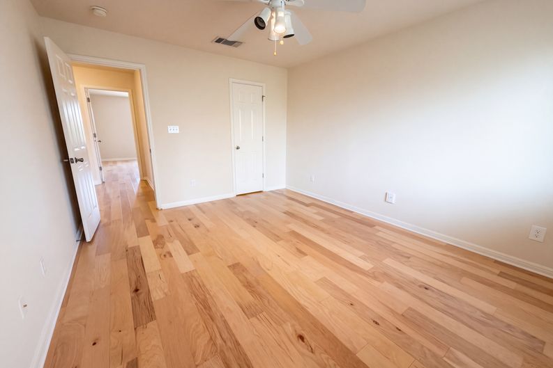 Photo 22 of 36 of 12016 Timber Heights Dr, Austin, TX