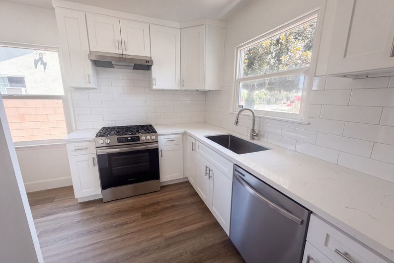 Photo 6 of 29 of 8015 Aldea Ave, LOS ANGELES, CA