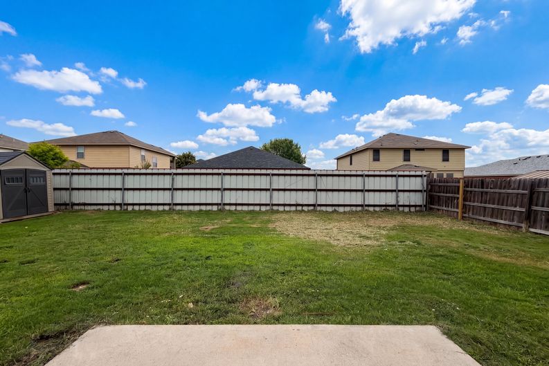 Photo 15 of 16 of 413 E Vega Ln, Killeen, TX