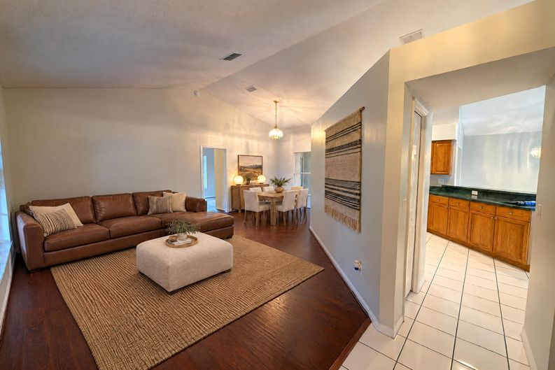 Photo 9 of 26 of 11535 Clair Pl, Clermont, FL