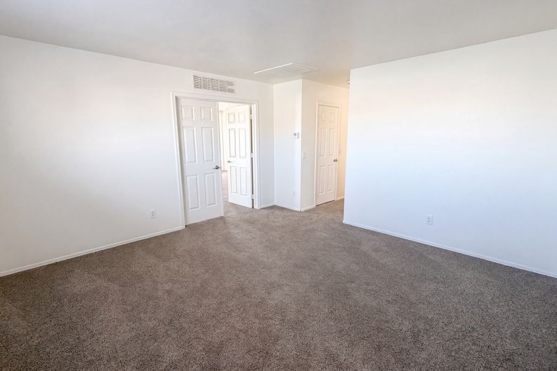 Photo 17 of 33 of 11517 W Larkspur Rd, El Mirage, AZ