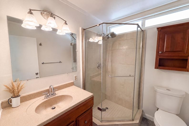 Photo 23 of 41 of 7007 Ursa Pkwy, Sacramento, CA