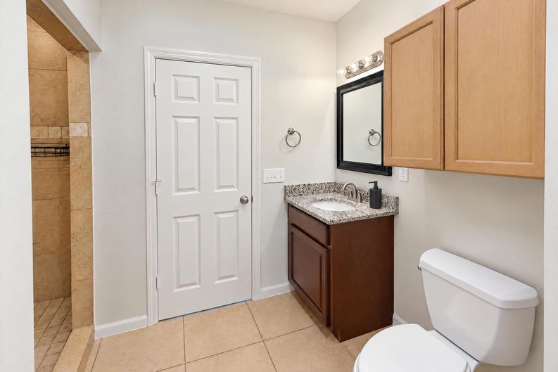 Photo 17 of 29 of 1131 E Virginia Ave, Phoenix, AZ