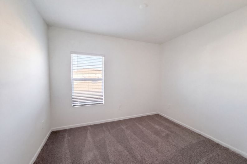 Photo 9 of 40 of 2212 Red Sun St, Apopka, FL