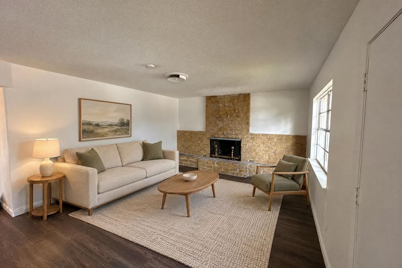 Photo 3 of 16 of 501 Ridge St, Copperas Cove, TX