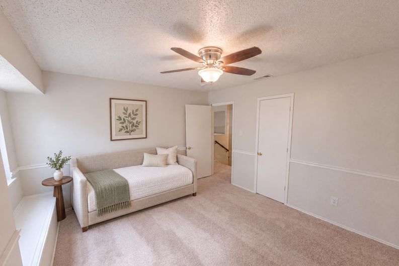 Photo 6 of 27 of 2711 Vistaview Dr, Corinth, TX