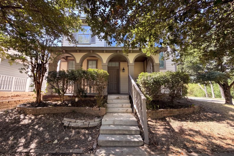 Photo 21 of 23 of 1700 Forsythe Dr, Savannah, TX