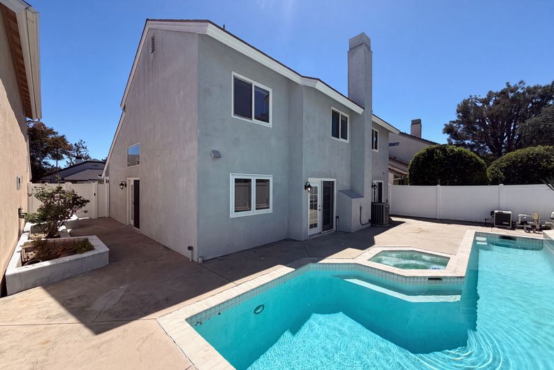 Photo 5 of 23 of 28061 Virginia, Mission Viejo, CA