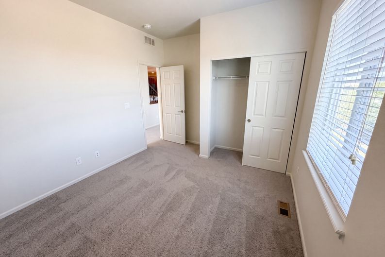 Photo 14 of 42 of 4219 Dunsinane Way, Castle Rock, CO