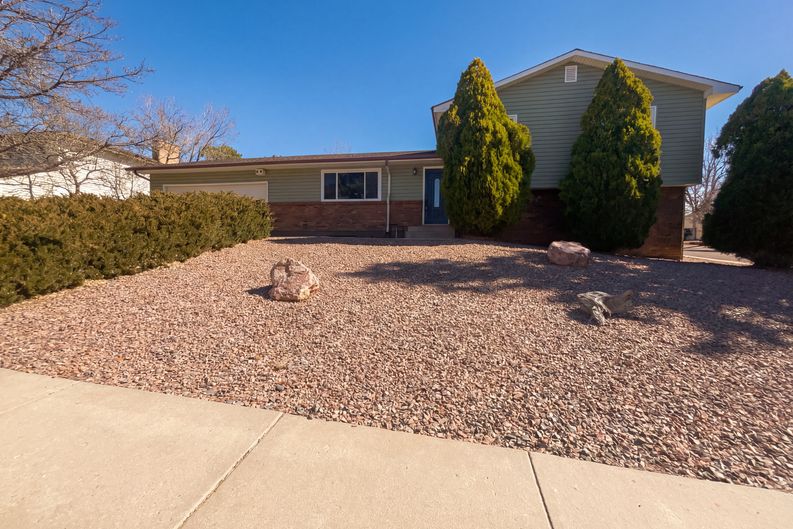 Photo 21 of 25 of 5655 Tomah Dr, Colorado Springs, CO