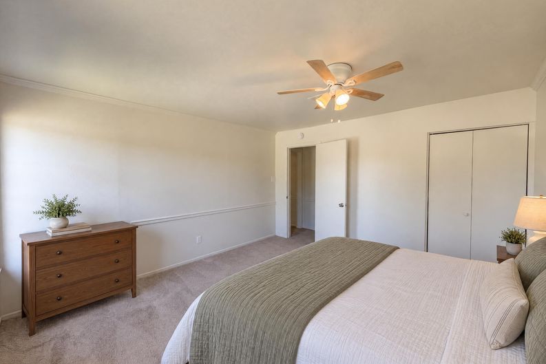 Photo 13 of 28 of 8403 Lone Quail Dr, Missouri City, TX