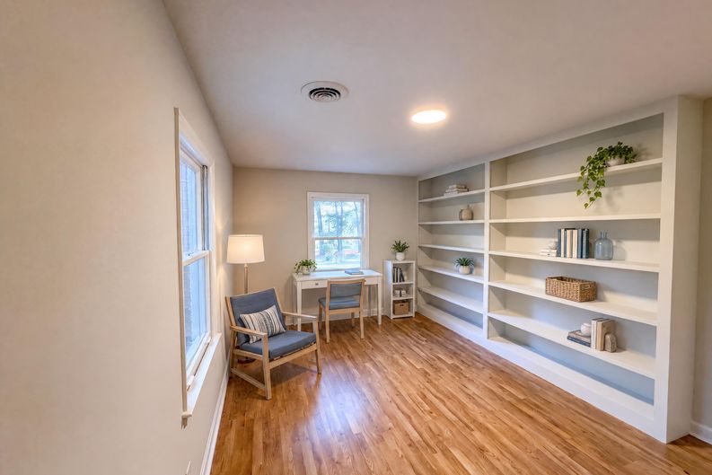Photo 15 of 19 of 1524 Mt Holly Huntersville Rd, Charlotte, NC