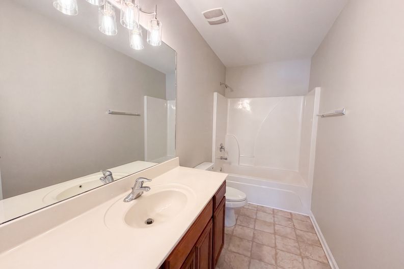 Photo 20 of 29 of 3010 Feradach Ln, Spring Hill, TN