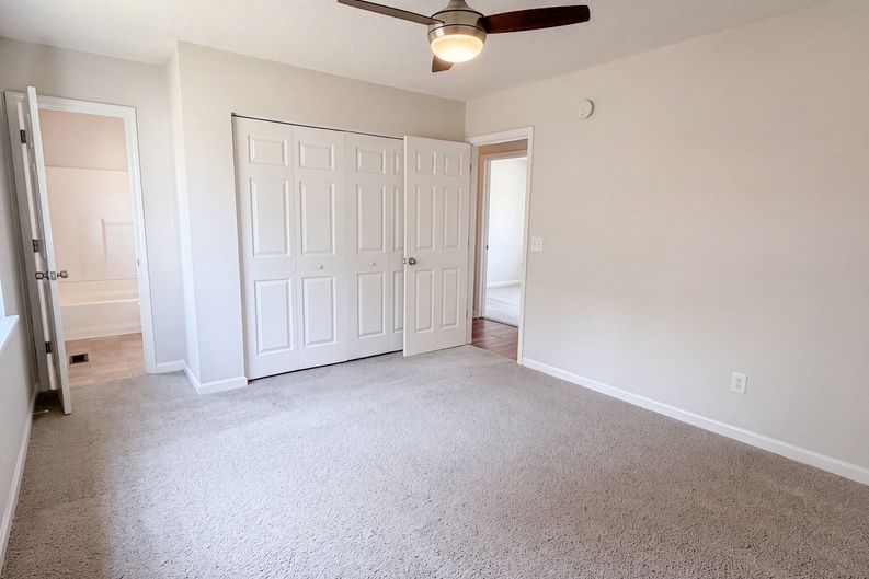 Photo 4 of 19 of 113 Pine Bluff Rd, Columbia, SC