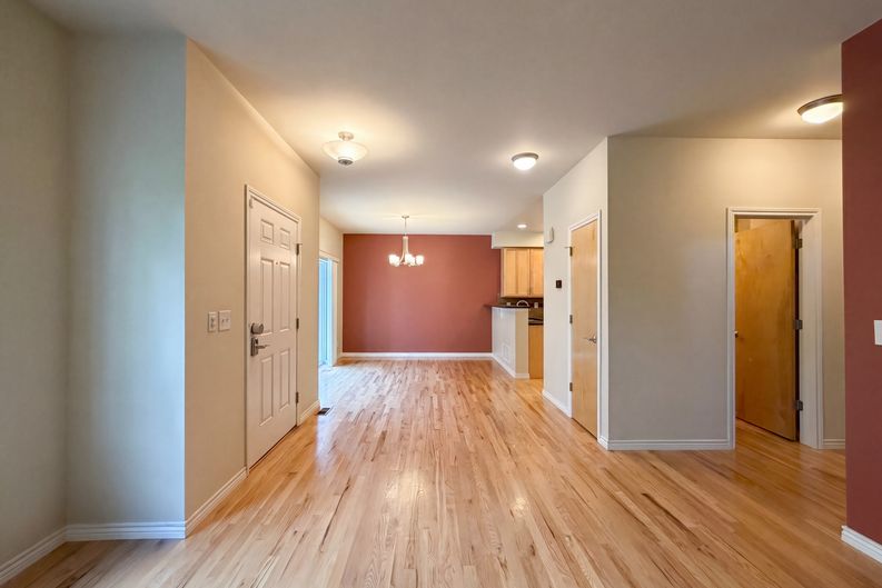 Photo 11 of 38 of 4117 Clifton Ct, Boulder, CO