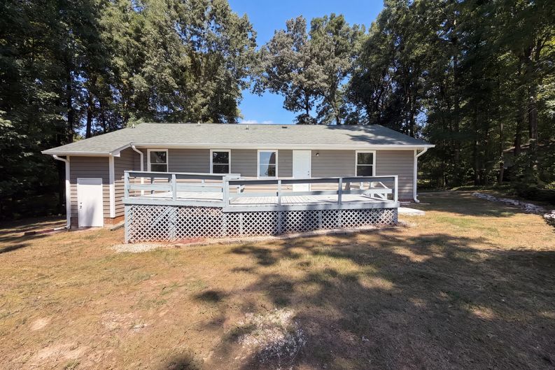 Photo 5 of 17 of 130 Rolling Acres Rd, Youngsville, NC