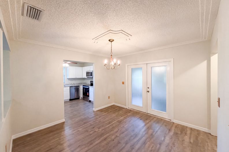 Photo 9 of 22 of 5750 NW 55th Ave, Ocala, FL