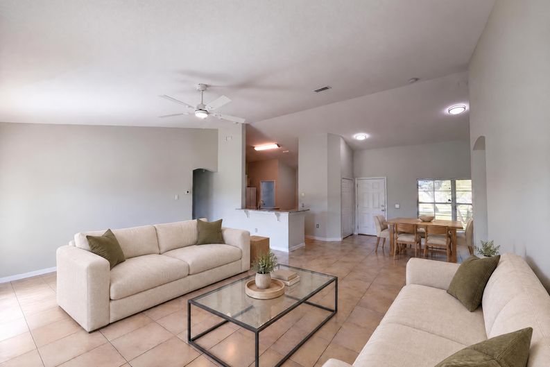 Photo 8 of 40 of 3508 Yacht Club Ct, Kissimmee, FL