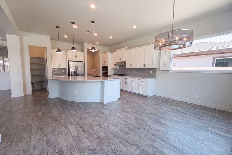 Photo 10 of 21 of 7552 E Peralta Ave, Mesa, AZ
