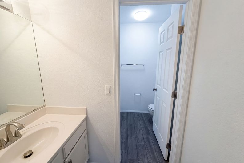 Photo 12 of 20 of 4058 W Chama Dr, Glendale, AZ