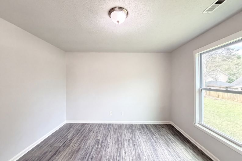 Photo 11 of 18 of 8822 Hunter Green Ln, Charlotte, NC