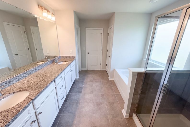 Photo 13 of 29 of 6219 Shumard Oak Way, Fort Mill, SC