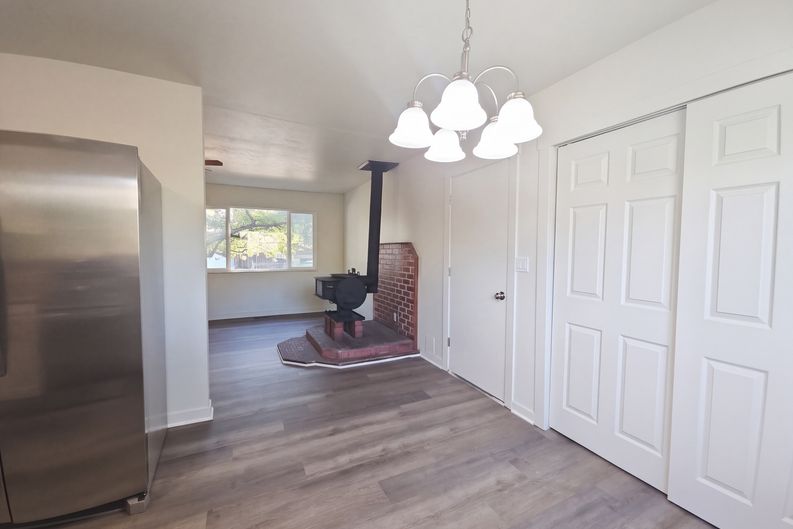 Photo 7 of 19 of 1136 Cambridge Ave, Colorado Springs, CO