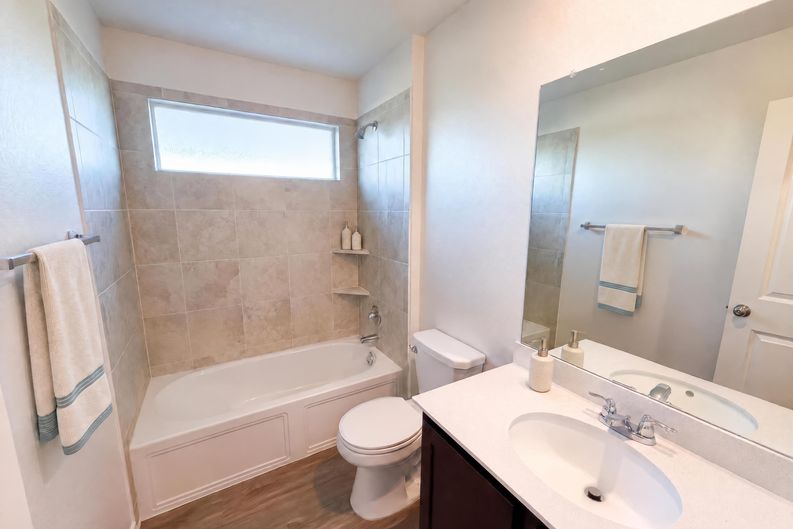 Photo 22 of 28 of 300 Arnage Dr, Hutto, TX