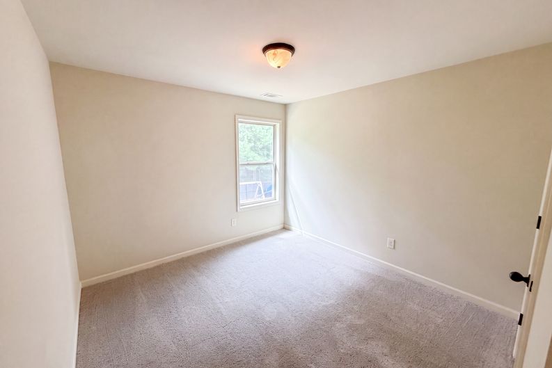 Photo 26 of 45 of 1036 Glenwyck Dr, Braselton, GA