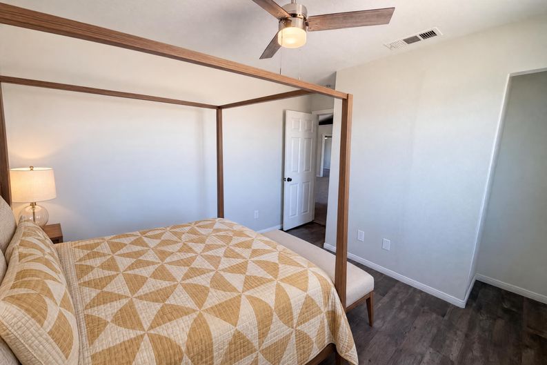 Photo 17 of 28 of 13185 Great Falls Ave, Victorville, CA