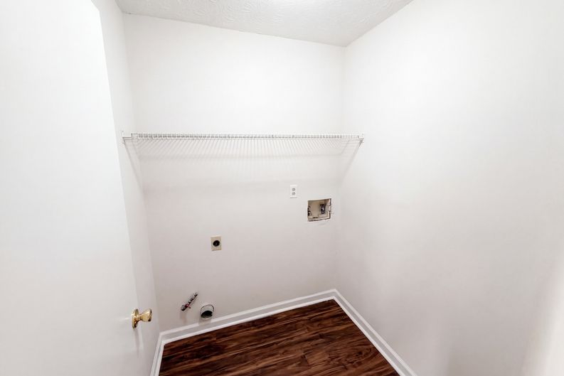 Photo 23 of 30 of 2119 Crystal Lake Dr, Lawrenceville, GA