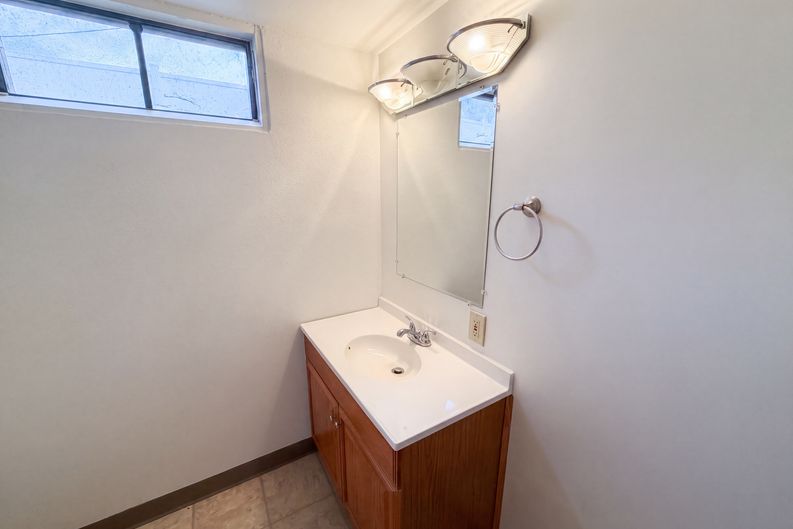 Photo 16 of 26 of 1302 E Egbert St, Brighton, CO