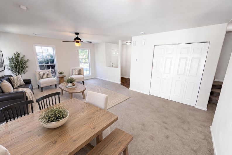 Photo 9 of 21 of 9514 Littleleaf Dr, Charlotte, NC