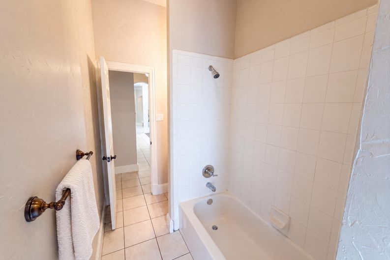 Photo 18 of 29 of 9313 Dosier Cv W, Fort Worth, TX