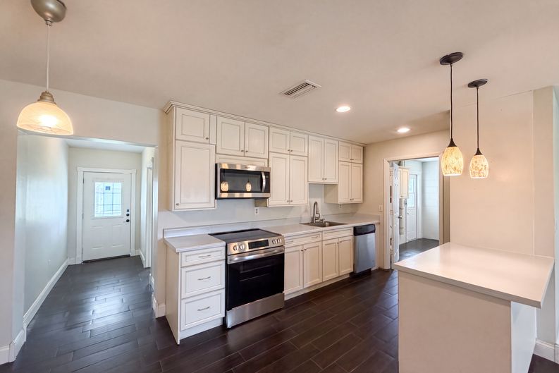 Photo 13 of 19 of 4147 Willow South Dr, Mulberry, FL