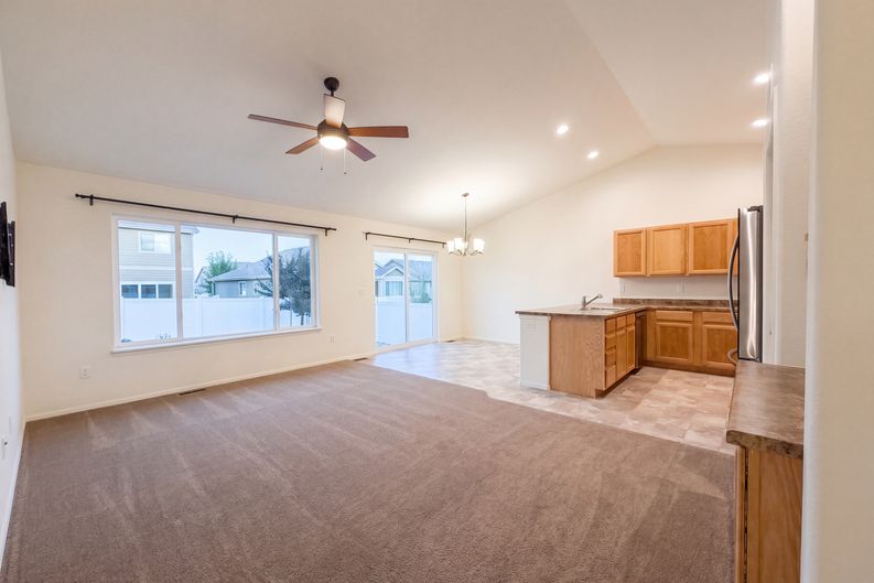 Photo 3 of 44 of 1704 102nd Ave, Greeley, CO