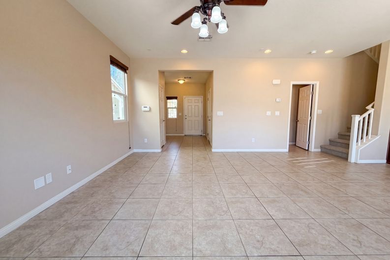 Photo 8 of 23 of 6472 Haypress Ct, Las Vegas, NV