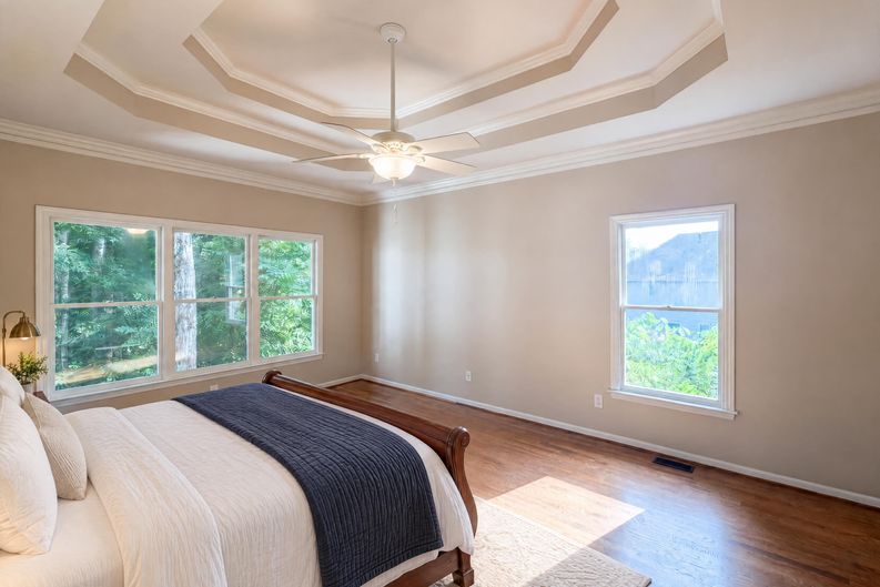 Photo 4 of 34 of 2299 Camden Dr SW, Marietta, GA