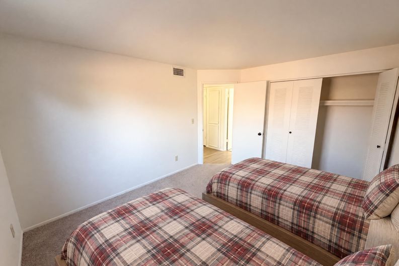 Photo 16 of 23 of 6711 W Osborn Rd, Phoenix, AZ