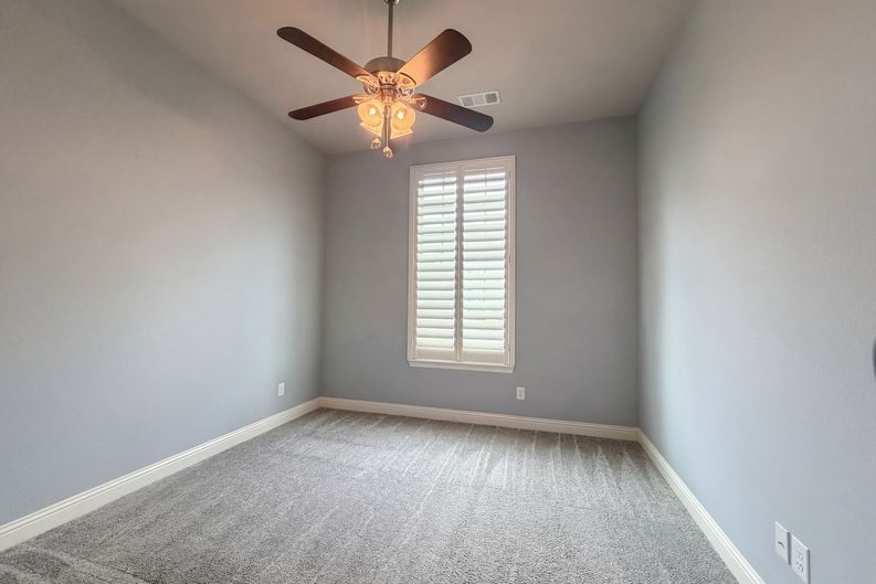 Photo 15 of 19 of 2613 Oak Blossom Dr, McKinney, TX