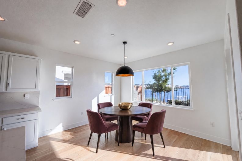 Photo 12 of 28 of 2743 Irish Meadow Way, Lathrop, CA