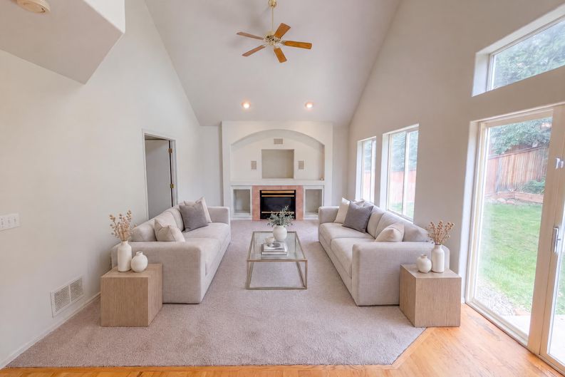 Photo 9 of 40 of 821 Sage Sparrow Cir, Highlands Ranch, CO