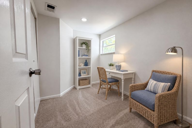 Photo 11 of 19 of 7008 Thurston Rd, Jacksonville, FL