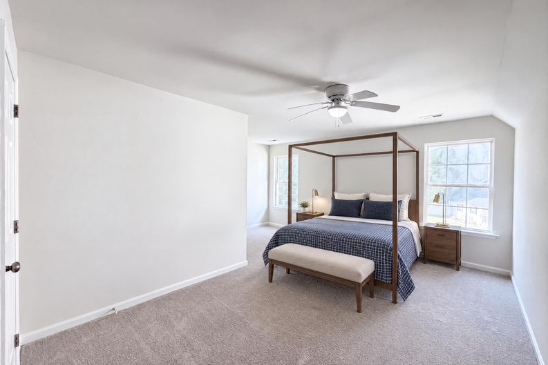 Photo 9 of 22 of 14542 Arbor Ridge Dr, Charlotte, NC