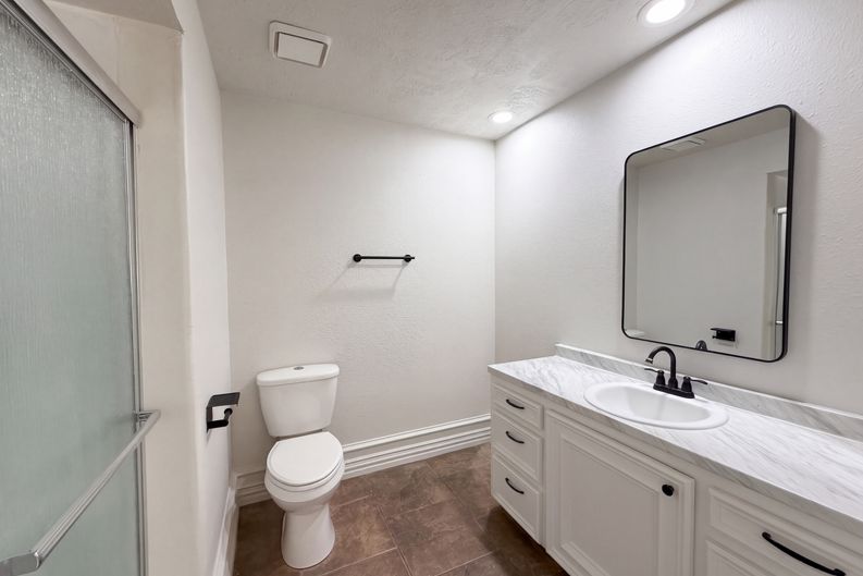 Photo 9 of 18 of 3147 Glade Springs Dr, Kingwood, TX