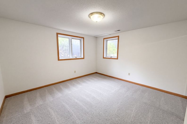 Photo 18 of 24 of 12228 Allen Dr, Burnsville, MN
