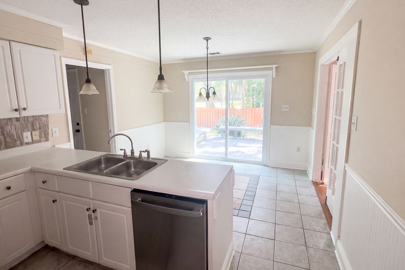 Photo 6 of 29 of 101 Settlement Way, Savannah, GA
