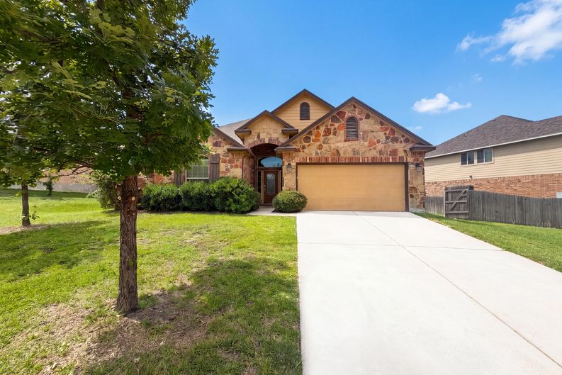 Photo 20 of 24 of 824 Tuscan Rd, Harker Heights, TX