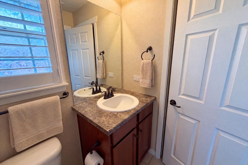 Photo 12 of 40 of 14928 Nighthawk Ln, Broomfield, CO
