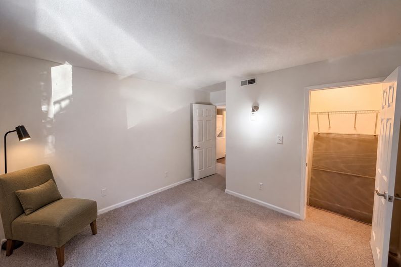 Photo 12 of 19 of 101 Carriage House Dr, Kannapolis, NC